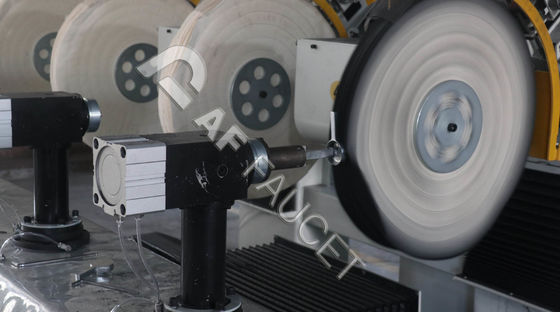 RTAF-AP04AZ-zink alaşım sanitasyon malzemeleri cilalama makinesi, 4 spindle mop tekerlekleri cilalama makinesi, CNC cilalama makinesi