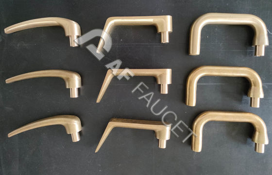 RTAF-AG0204B-Bras Halkası, Brass Musluklar için Robot Çıkarma Makinesi Kum Çıkarma Makinesi